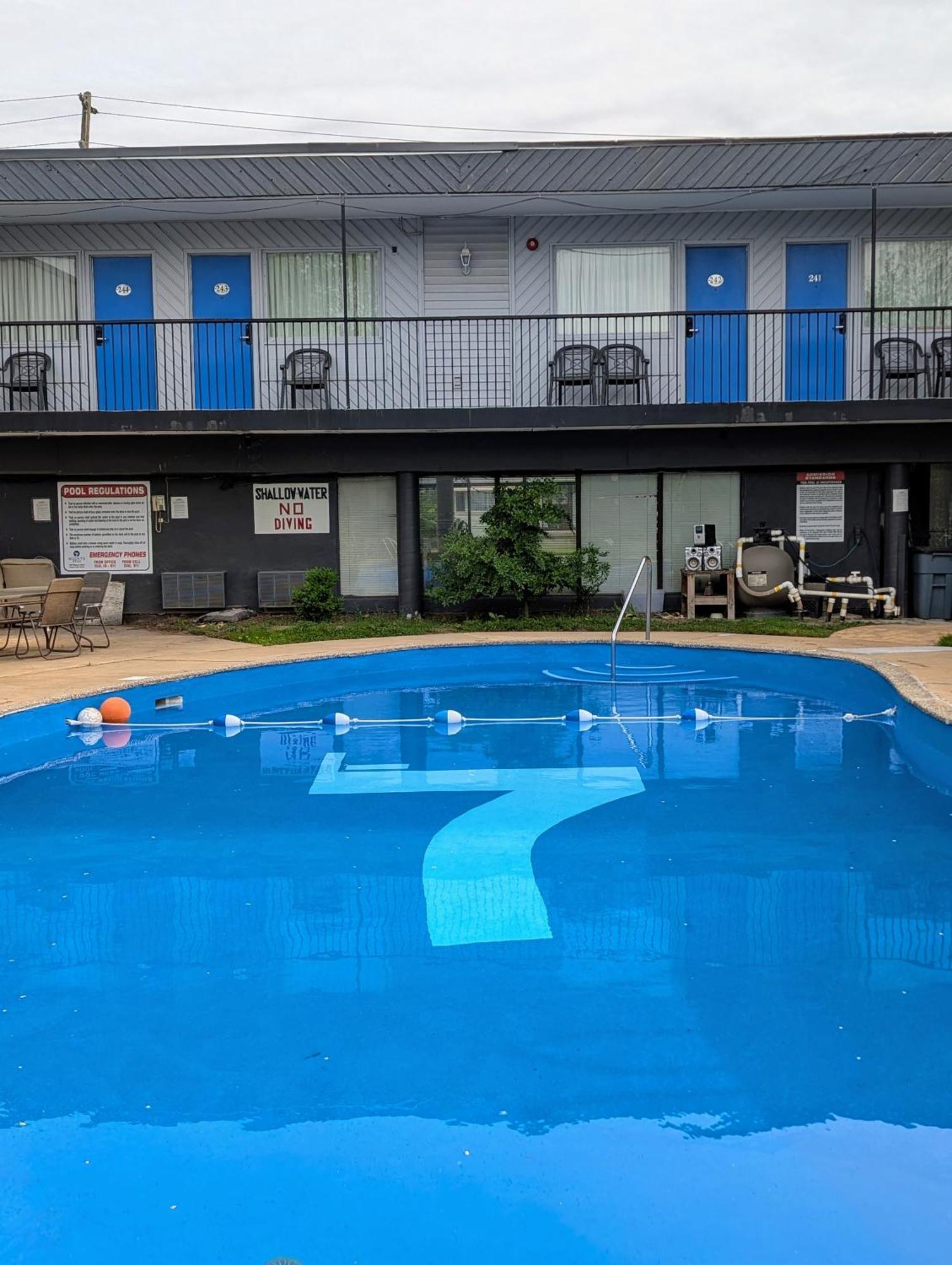 7 Nights Stay Niagara Falls Exterior photo